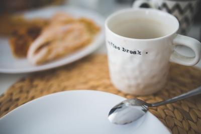 coffee-cup-mug-spoon-large