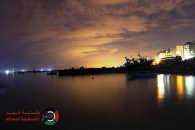 ميناء غزة مساءًا