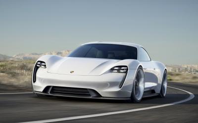 2015_porsche_mission_e-wide