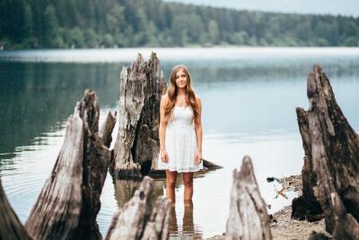 water-ocean-girl-forest-large