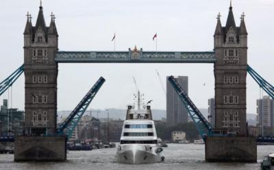 107518445_yacht-tower-bridge-NEWS-large_trans5yQLQqeH37t50SCyM4-zeERf_Wk3V23H2268P_XkPxc