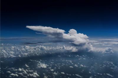 _95132139_dying-out-thunderstorm-weather-cloud-atmosphere-vanheijst_1600px.jpg