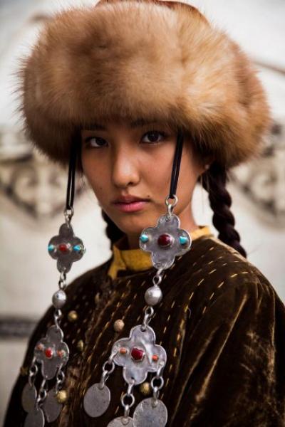shes-captured-beauty-in-places-that-range-from-the-amazon-rainforest-to-the-tibetan-plateau-376x564.jpg