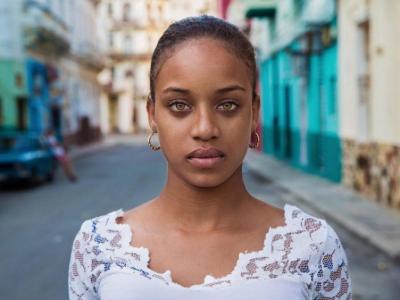 thats-how-i-started-to-love-photographing-women-in-an-honest-and-serene-way-752x564.jpg
