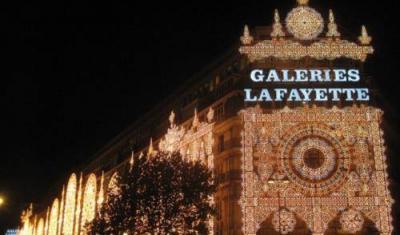 vitrines-noc3abl-galeries-lafayette271618.inarticleLarge_718092.jpg