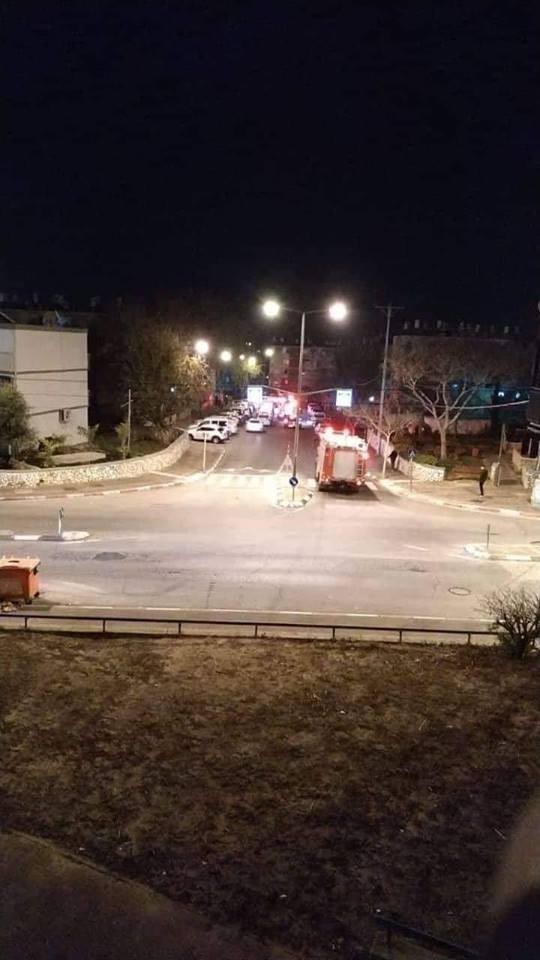 اندلاع حريق في "عسقلان" عقب إطلاق صاروخ من غزّة