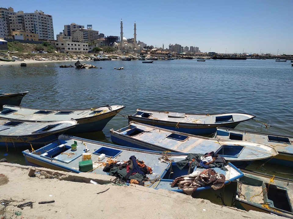 بالصور: وصول 20 قارب صيد لغزّة احتجزهم الاحتلال لسنوات