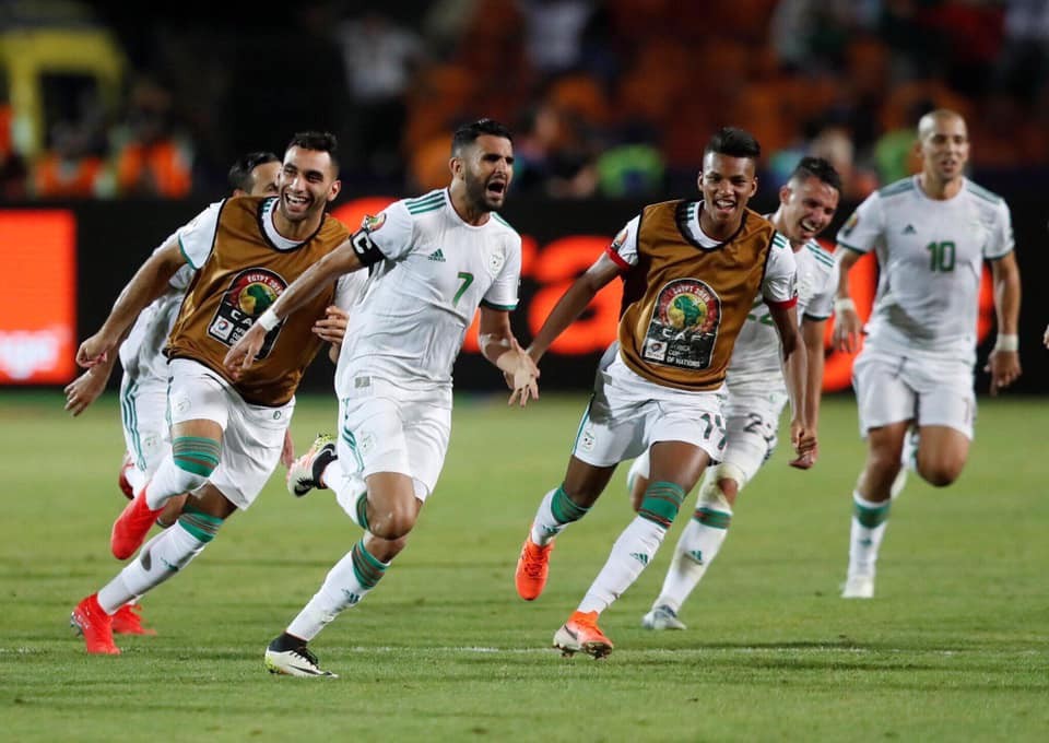 بالصور: الجزائر تتوج بطلاً لأمم أفريقيا على حساب السنغال