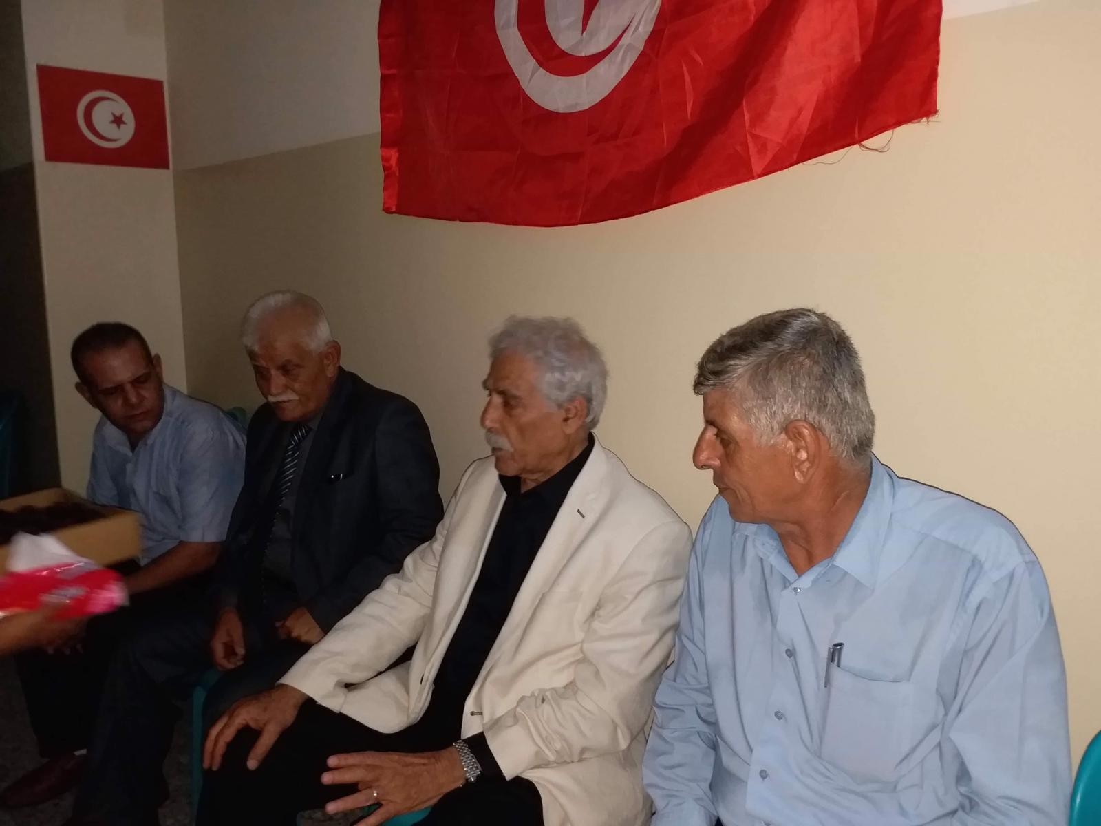 إقامة بيت عزاء للرئيس التونسي بغزّة