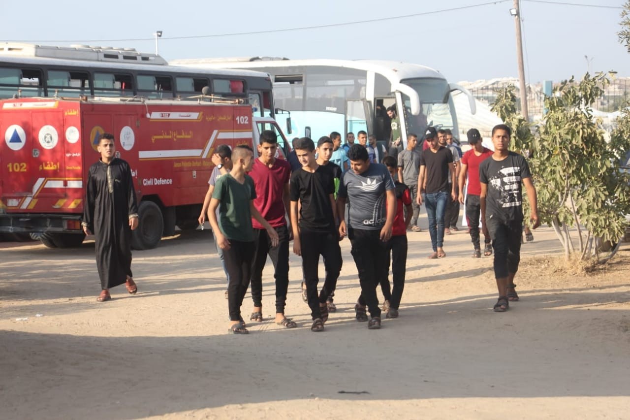 إصابات جراء قمع الاحتلال للمشاركين بجمعة "مخيمات لبنان" شرق قطاع غزّة