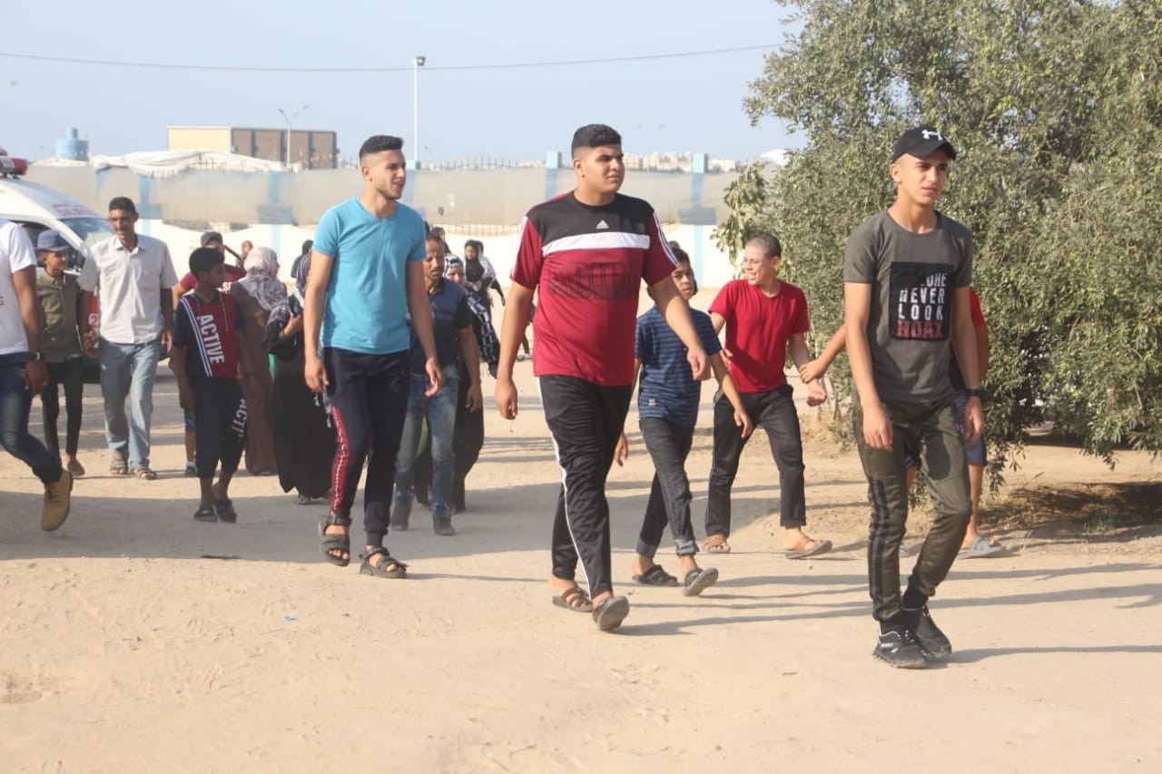 إصابات جراء قمع الاحتلال للمشاركين بجمعة "مخيمات لبنان" شرق قطاع غزّة