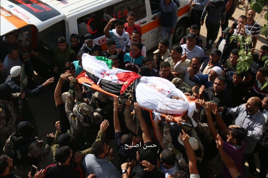 قطاع غزة يشيع جثامين شهداء مجزرة "أبو ملحوس" وآخرين