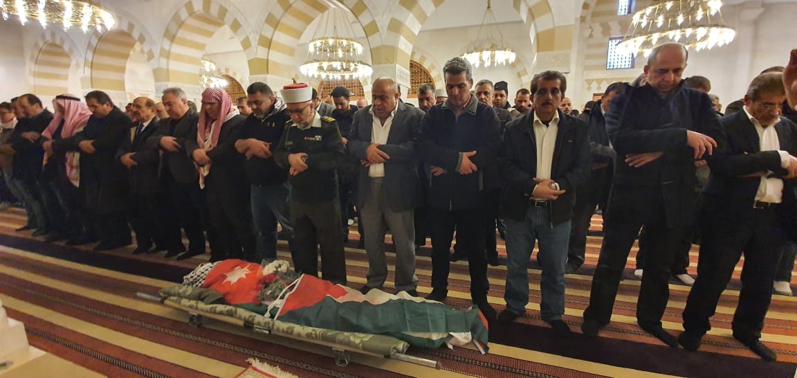 تشييع جثمان الأسيير "أبو دياك" في عمان