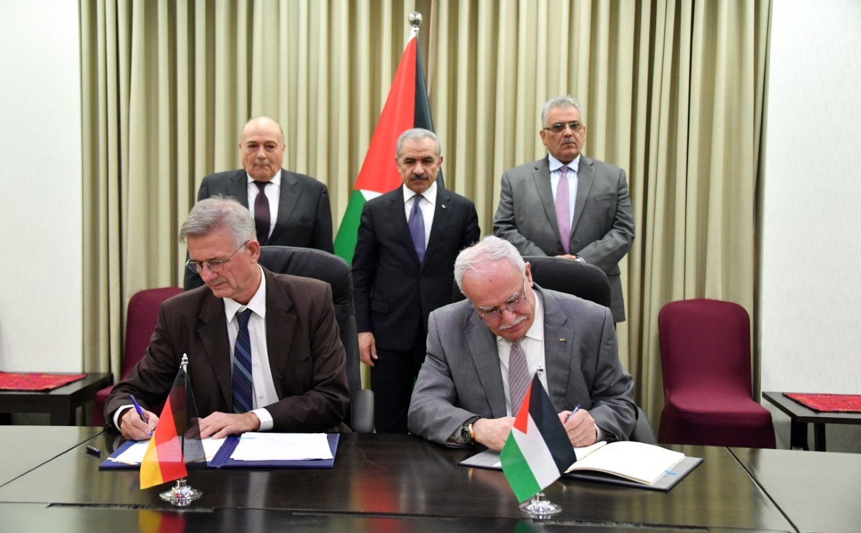 فلسطين توقع اتفاقيات مع ألمانيا بقيمة 76 مليون يورو لدعم تنفيذ مشاريع حيوية