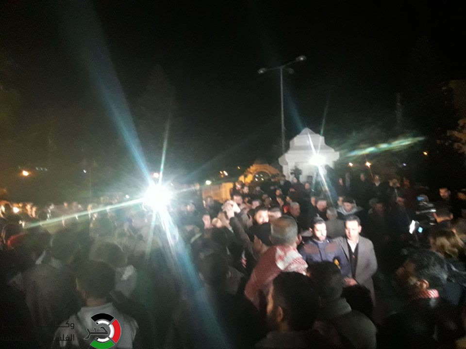 مظاهرات ليلية في غزة رفضاً لمؤامرة صفقة القرن الأمريكية
