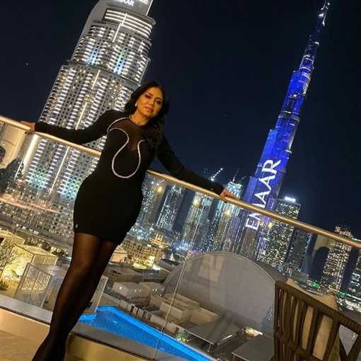 شاهدوا: النجمة المصرية "رانيا يوسف" تستعرض إطلالتها في دبي