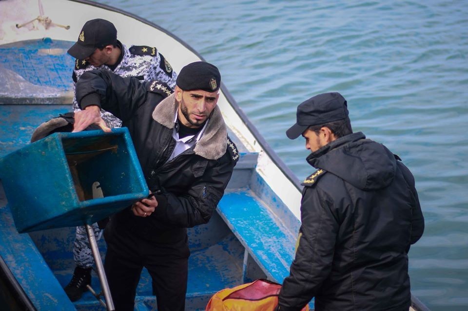 الشرطة البحرية في غزّة تبدأ بتجهيز العمل بمشروع "المسح البحري"