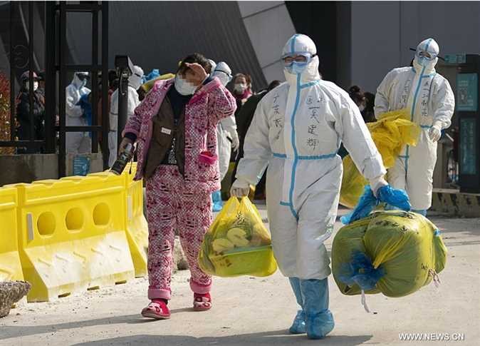 مشهد غير مألوف.. إغلاق مستشفى بالصين بعد تراجع عدد وفيات فيروس "كورونا"