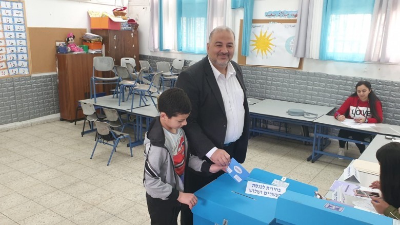 لجنة الانتخابات الإسرائيلية: نسبة التصويت هي الأعلى منذ سنوات