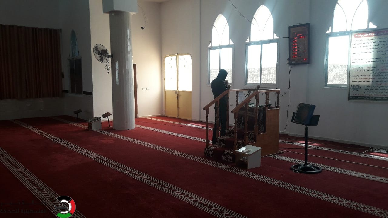 شاهد: في مشهدٍ حزين. مساجد غزّة تُغلق أبوابها في أول أيام شهر رمضان