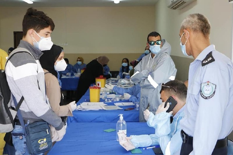 وصول الدفعة الأولى من العالقين عبر الأردن لمراكز الطب الوقائي