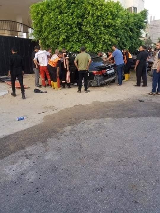 وفاة مواطن وإصابة 3 آخرين بحادث اصطدام مركبة وسط غزة