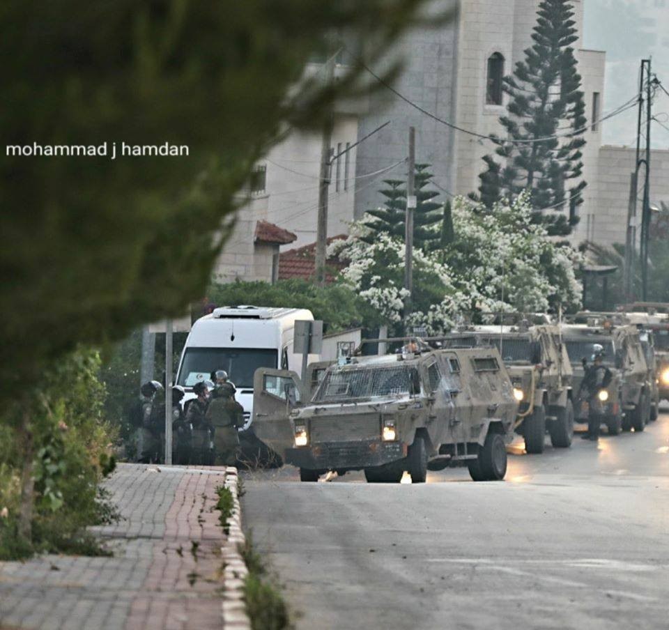 بالأسماء: قوات الاحتلال تشن حملة اعتقالات ومداهمات في الضفة والقدس