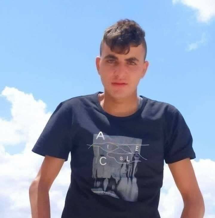 صورة: استشهاد طفل فلسطيني برصاص الاحتلال في رام الله