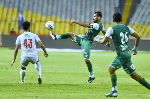 بالصور: الزمالك يقتنص فوزًا صعبًا من المصري مع عودة الدوري