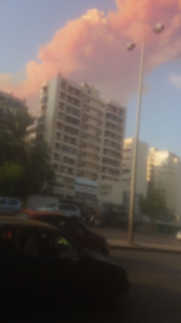 بالفيديو والصور: قتلى وإصابات بانفجار كبير في العاصمة اللبنانية بيروت