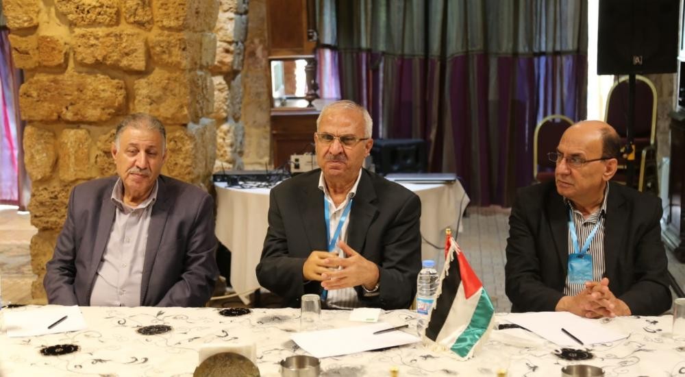 وفد حماس برئاسة هنية يلتقي القيادة العامة والشعبية في بيروت