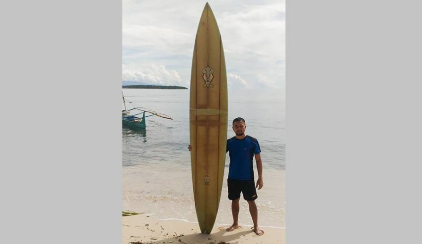 بالصور: لوح ركوب أمواج يسبح عامين من هاواي إلى الفلبين