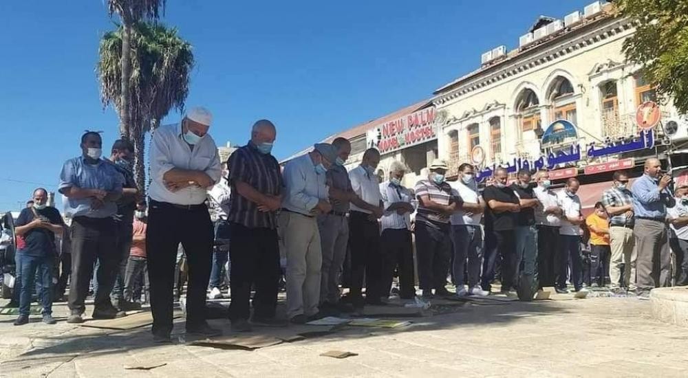 الاحتلال يمنع الفلسطينيين من صلاة الجمعة في المسجد الأقصى Lki1v