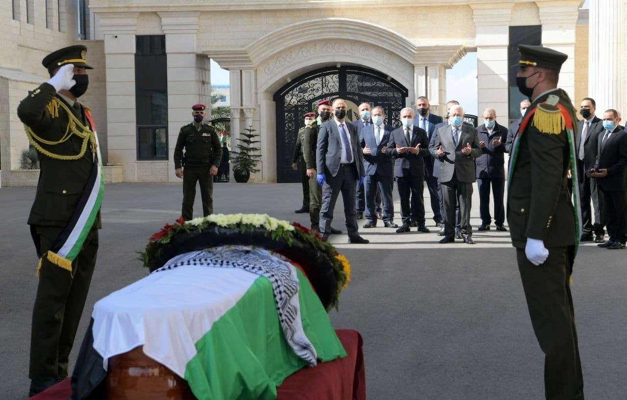 بدء مراسم تشييع جثمان أمين سر "تنفيذية المنظمة" صائب عريقات