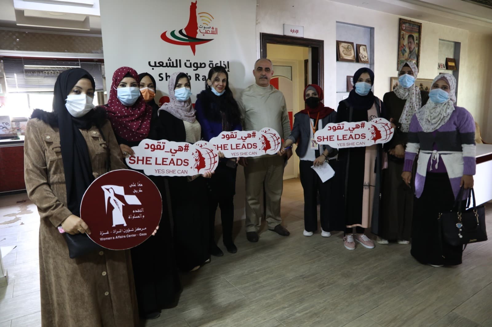 مركز شؤون المرأة ينفذ جولة ميدانية لمؤسسات إعلامية في غزة
