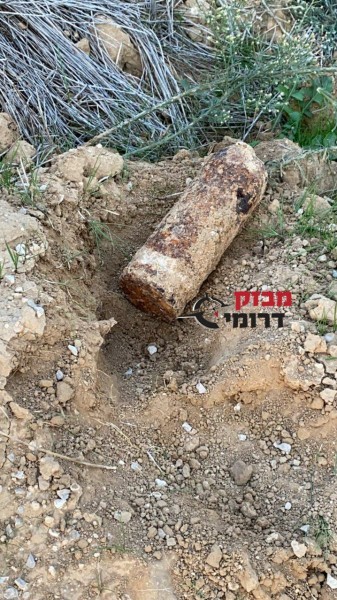 شاهد: الاحتلال يعثر على قذيفة بريطانية قديمة شرق قطاع غزة
