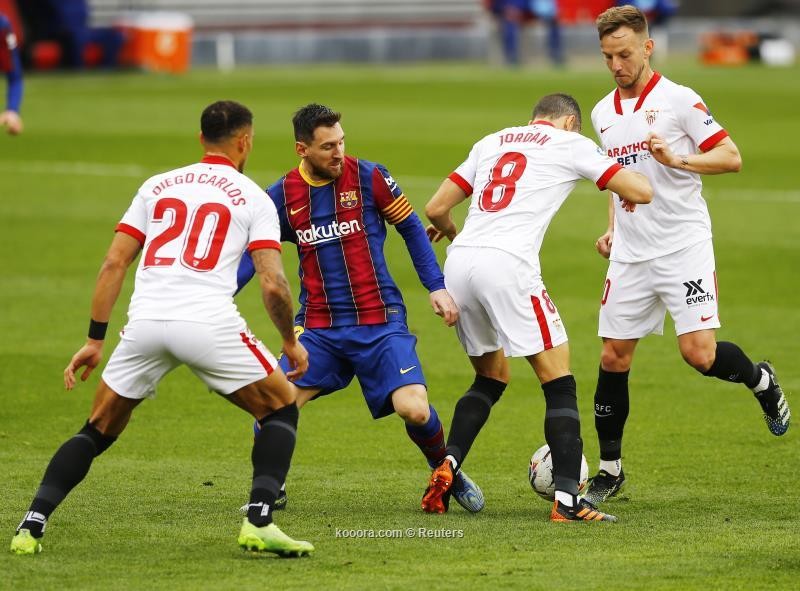 بالصور : برشلونة يعبر اشبيلية ويصل وصافة الليجا