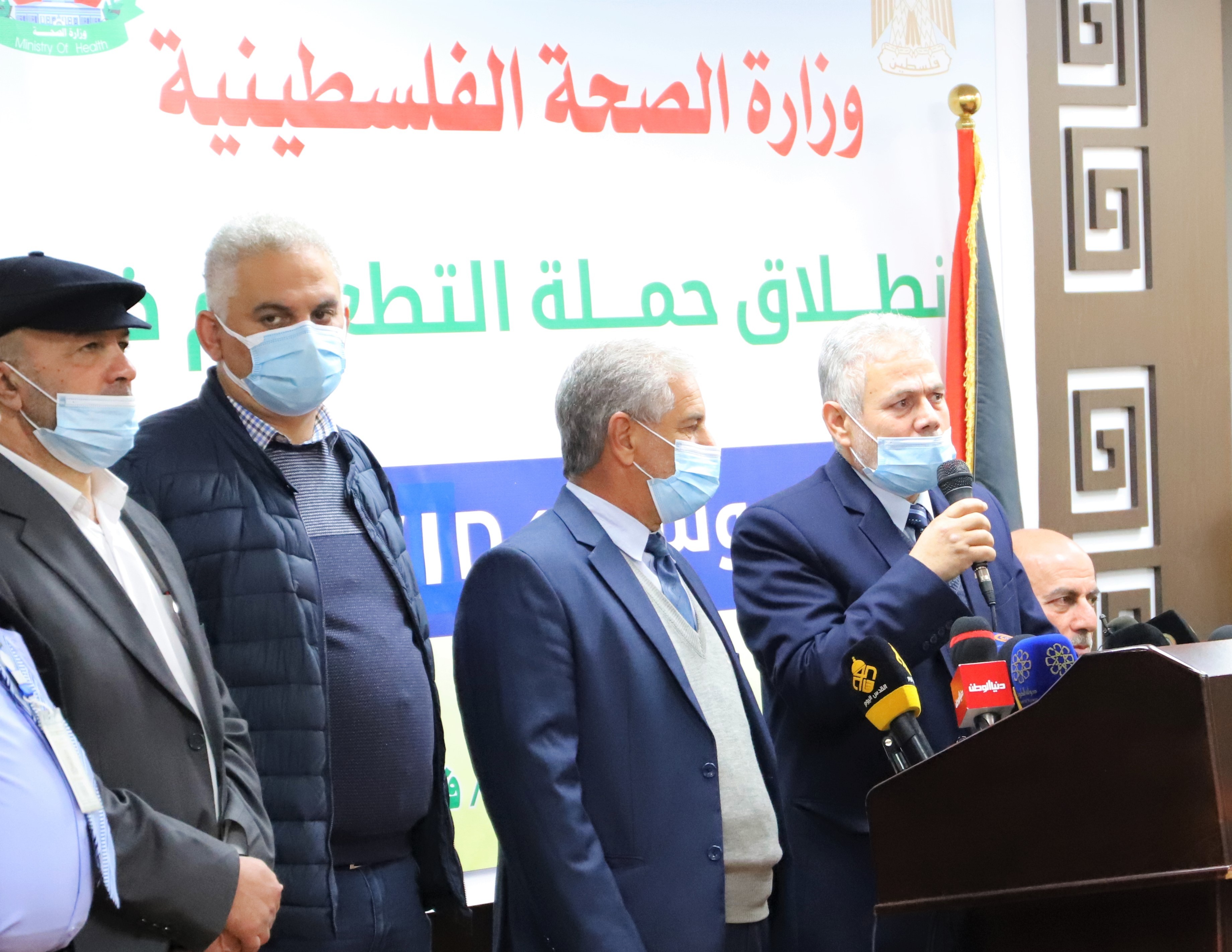 انطلاق حملة التطعميم ضد فيروس "كورونا" في قطاع غزة