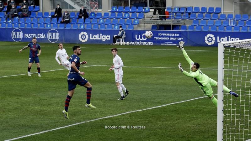 بالصور.. فاران ينقذ ريال مدريد من فخ هويسكا