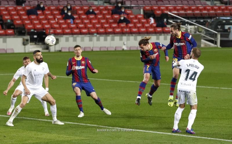بالصور برشلونة يسحق هويسكا برباعية في ليلة توهج ميسي
