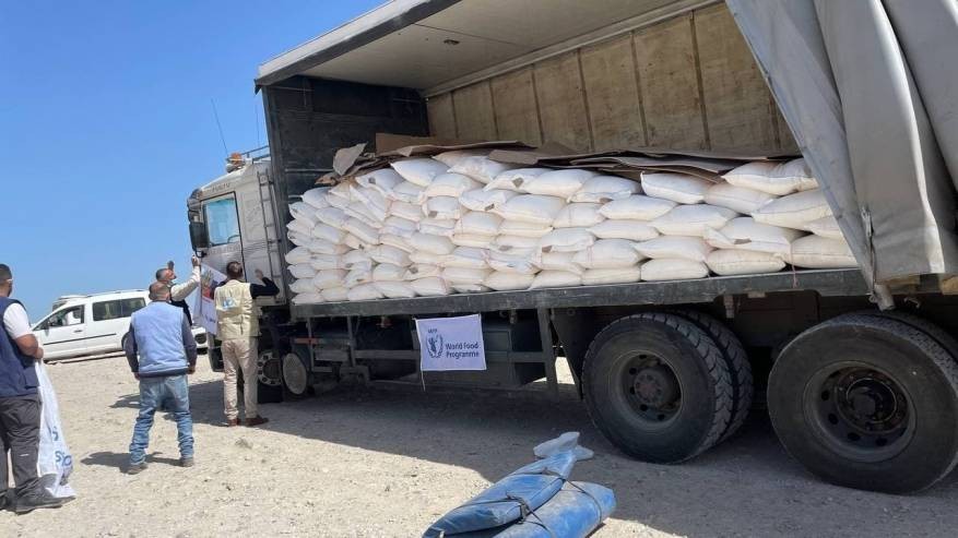 شاهد: توزيع مساعدات غذائية روسية في الضفة الغربية وغزة