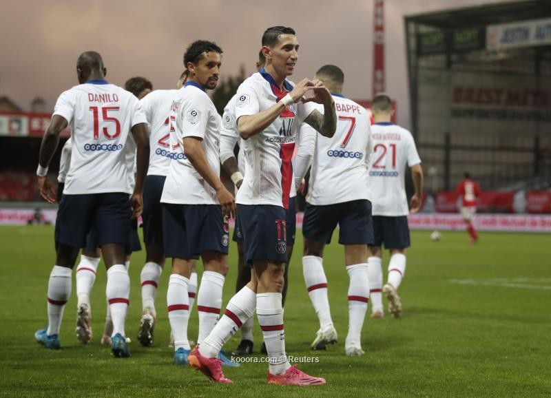 بالصور " ليل يحبط باريس ويتوج بالدوري الفرنسي للمرة الرابعة