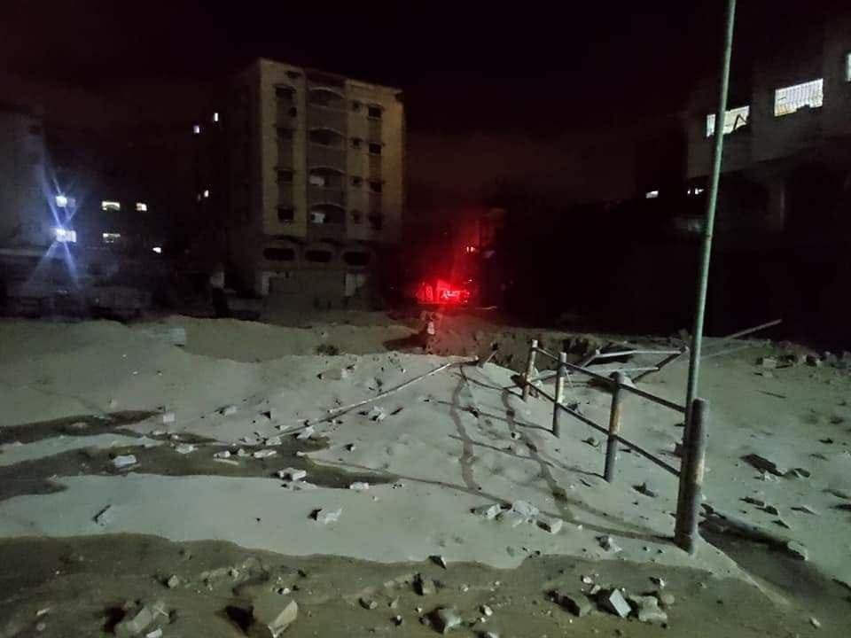 إصابات في سلسلة غارات شنّها الطيران الحربي الإسرائيلي بقطاع غزة