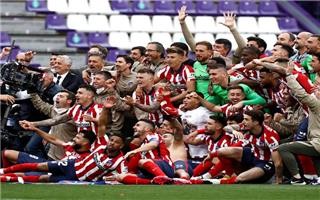 بالصور: أتلتيكو مدريد يتوج بطلاً للدوري الإسباني