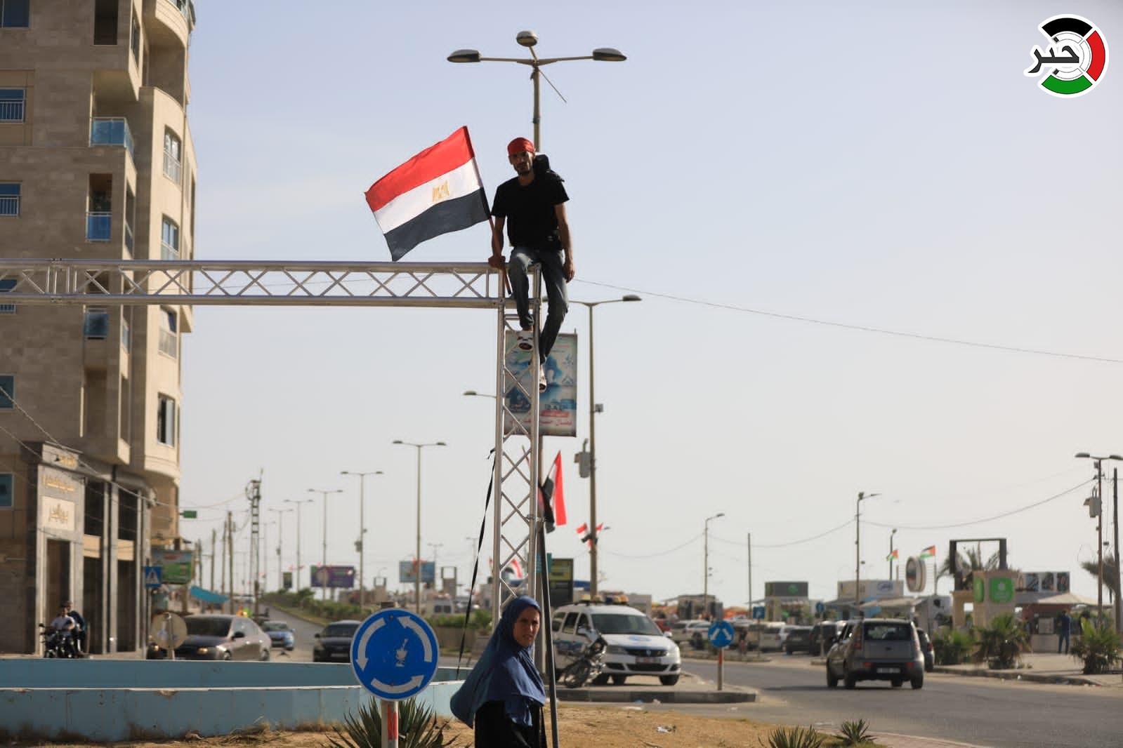 وكالة "خبر" ترصد تحضيرات المواطنين في غزة لاستقبال الوفد المصري غدًا