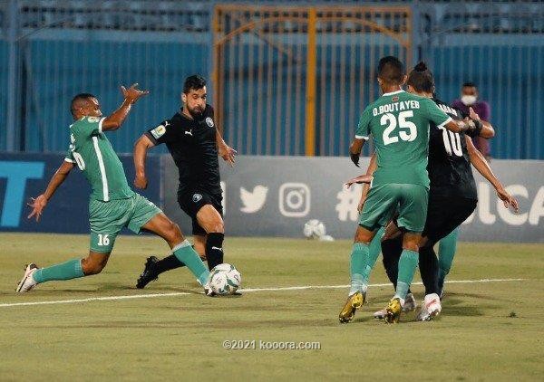 بالصور: التعادل يحسم الشطر الأول من موقعة بيراميدز والرجاء