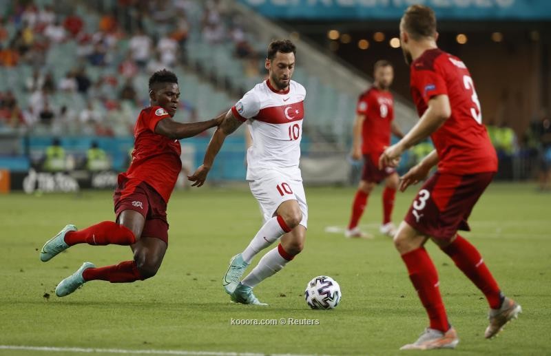 بالصور.. سويسرا تحيي آمالها في اليورو من بوابة تركيا