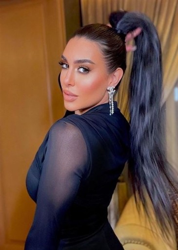 شاهدوا | الفنانة المصرية "ياسمين صبري" تخطف الأنظار في أحدث ظهور