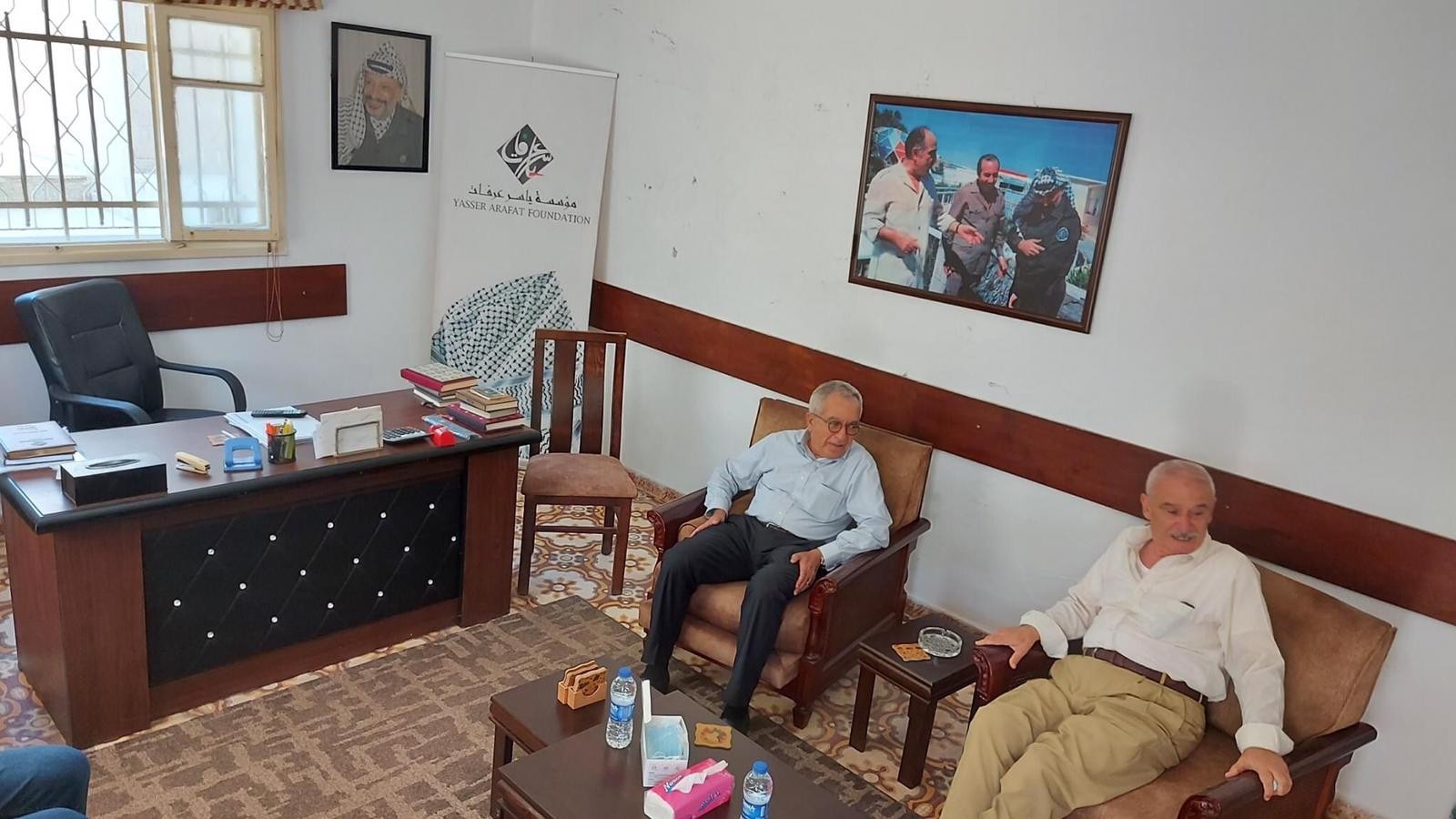 فياض يزور معبر رفح ومنزل الشهيد ياسر عرفات بغزّة