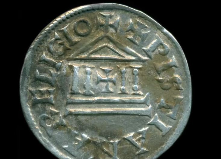 60074-صورة-العملات-الفضية.jpg